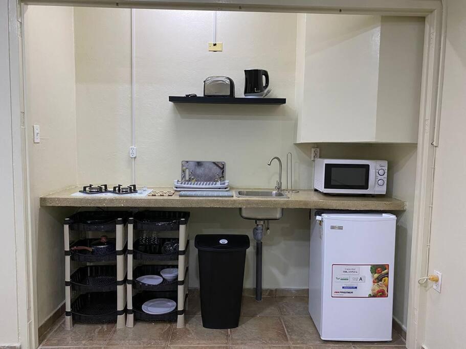 Cozy Studio Apartment Minutes From The Beach يلمستاد المظهر الخارجي الصورة